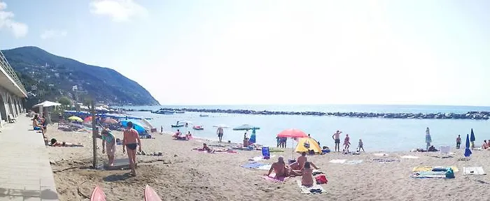 Giada Lägenhet Moneglia